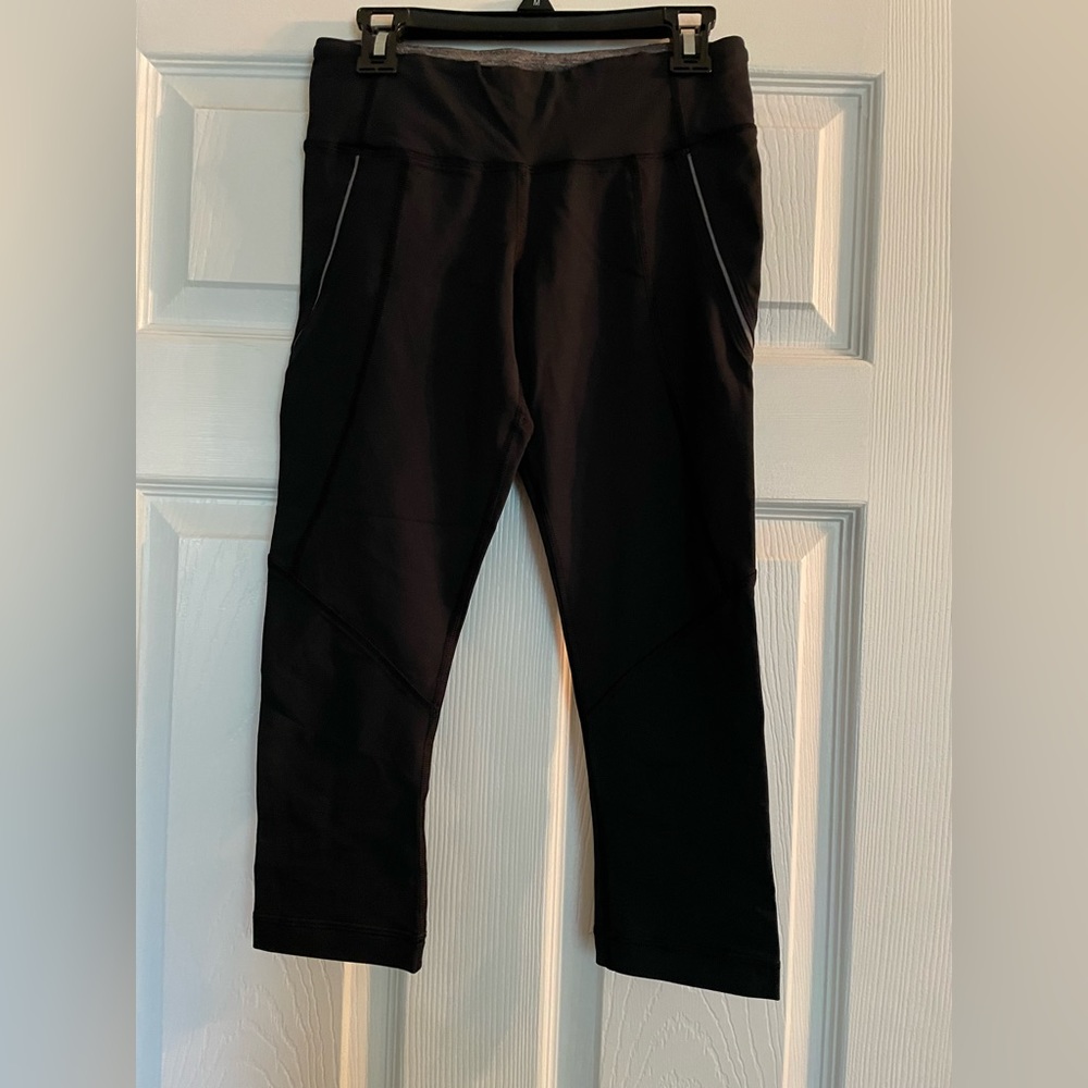 Lululemon cropped leggings